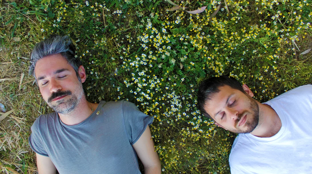 Οι My Wet Calvin ακολουθούν τη διαδρομή της πομπής των Ελευσίνιων Μυστηρίων