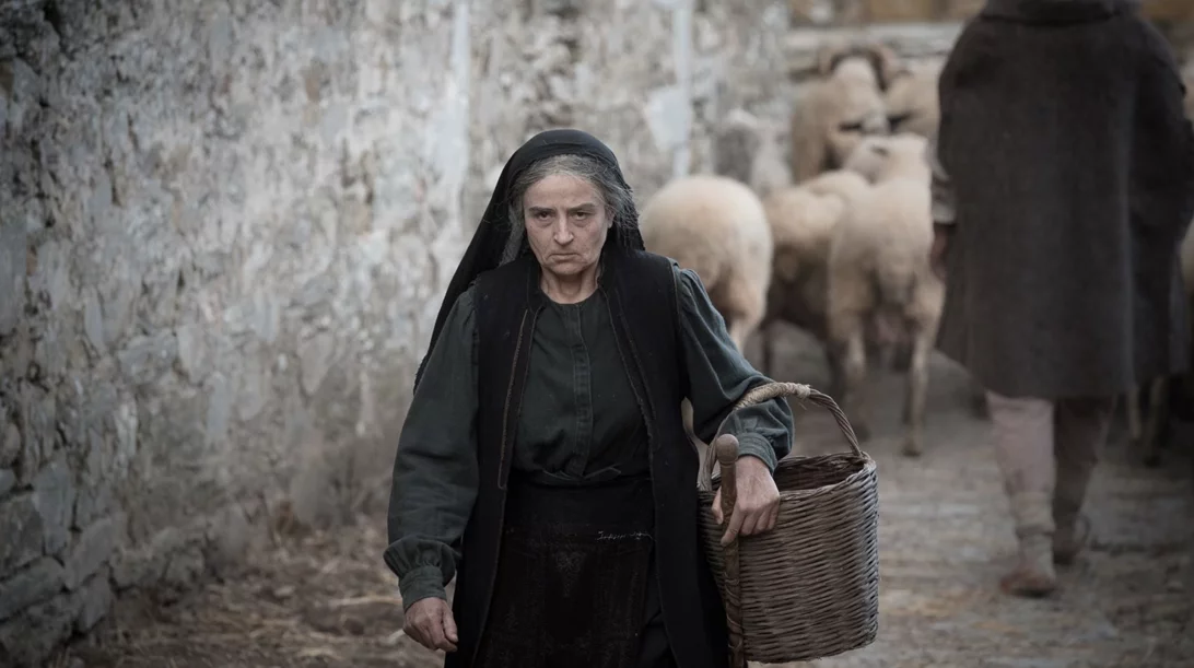 H "Φόνισσα" της Εύας Νάθενα στην COSMOTE TV