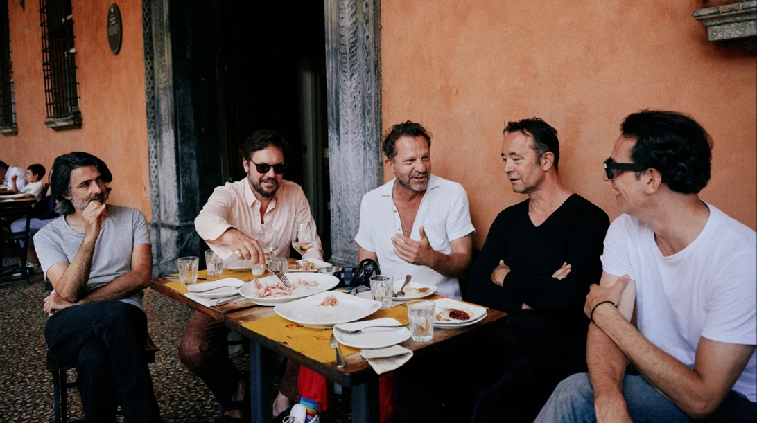 Η συναυλία των dEUS μεταφέρεται σε νέα ημερομηνία και νέο χώρο