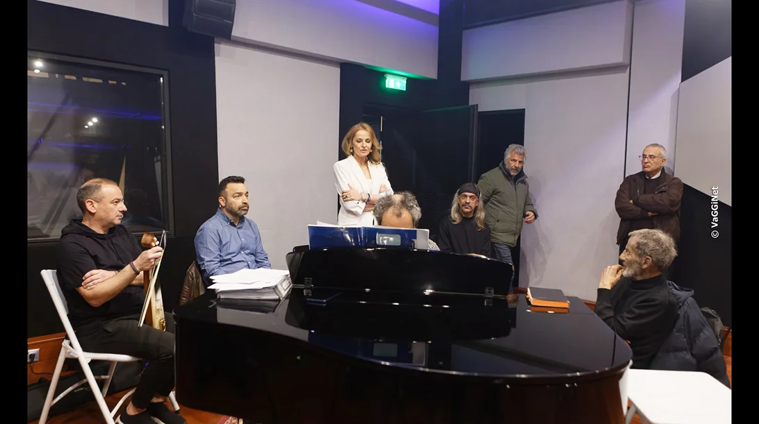 Πώς ο Σταύρος Ξαρχάκος ενώνει τον Πόντο με την Κρήτη;