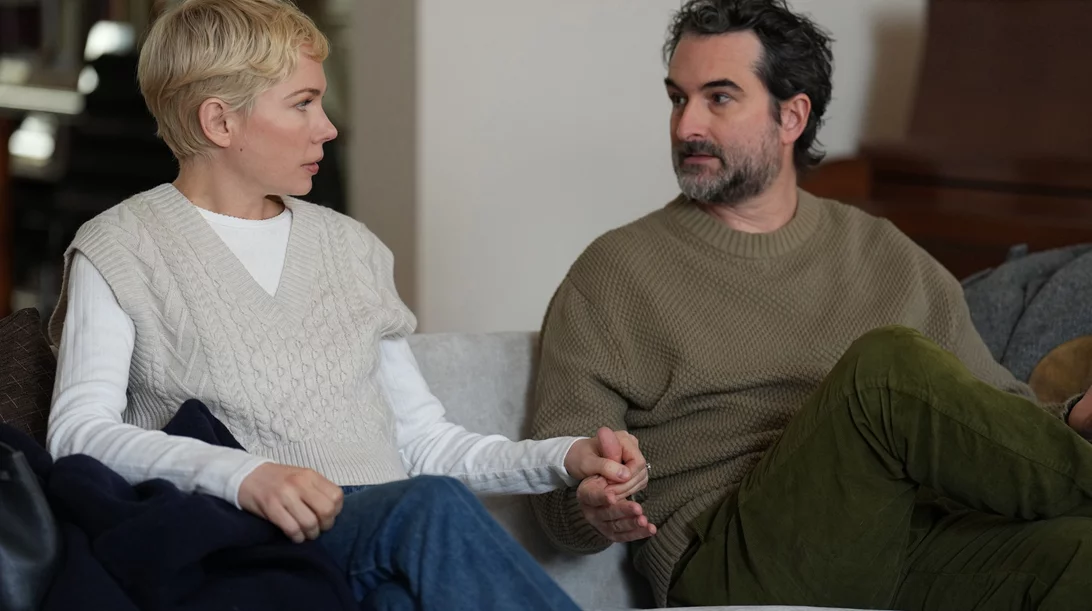 Οι φρέσκιες επιλογές του μήνα στο Disney+