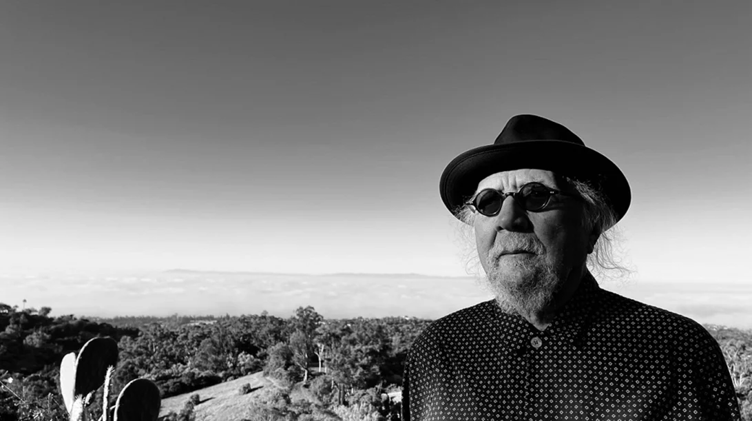 Charles Lloyd: "Ο Μίκης Θεοδωράκης μπόρεσε κι άγγιξε το οικουμενικό"