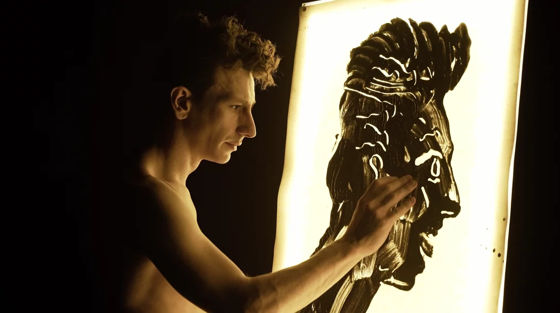 Ο Μιχάλης Σαράντης ξανά "Αίαντας" σε κλειστό χώρο από τον Γιώργο Νανούρη