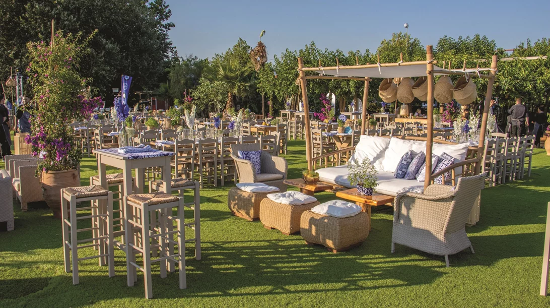 "Αμμοθίνες / 4 Θάλασσες"