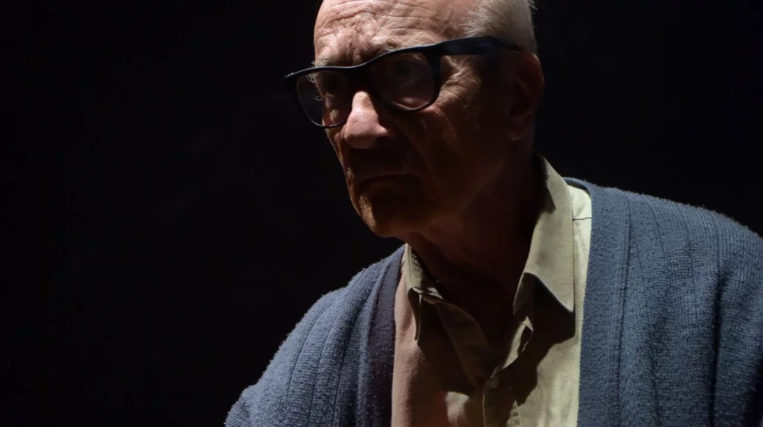 "Εγώ, ο Μάρκος Βαμβακάρης": Ένας ηθοποιός συνομιλεί με έναν ρεμπέτη