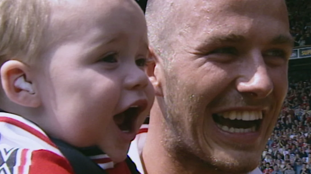 "Beckham": Τα αθέατα σκοτάδια ενός ολόφωτου star