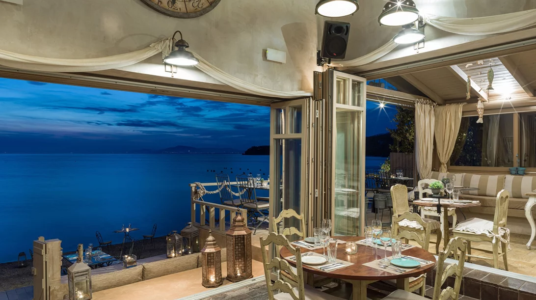 "6 Κλειδιά", Πήλιο: Ρομαντικό Πάσχα σε ένα boutique "καρνάγιο" πάνω στη θάλασσα