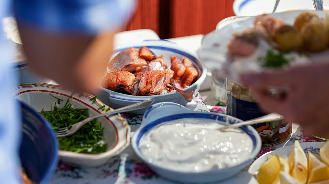 Μερικά tips για να τρως ωραία στις καλοκαιρινές διακοπές χωρίς να βγεις εκτός budget