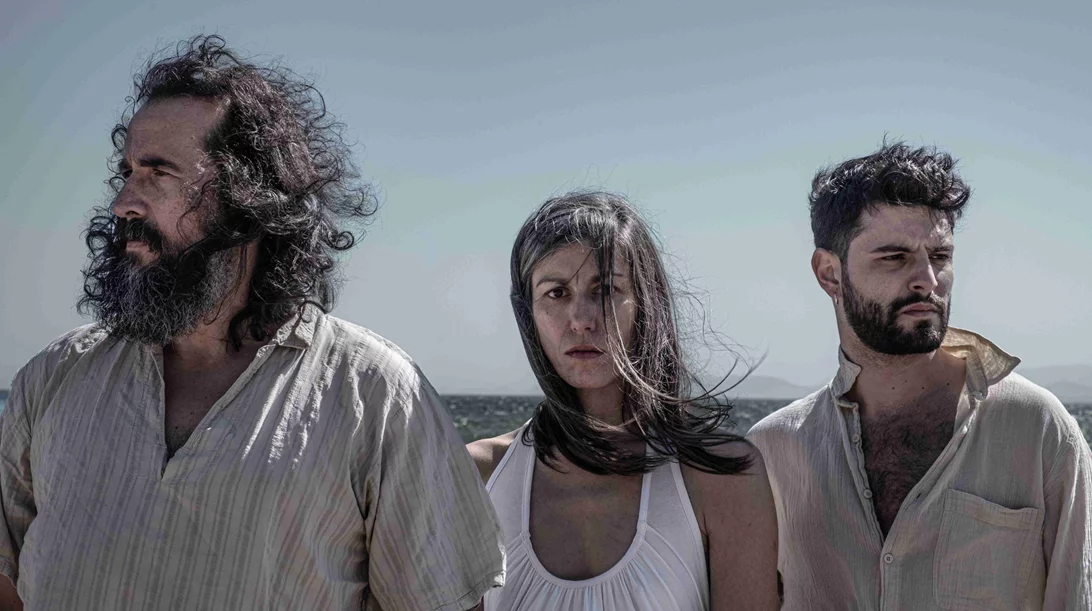 "Η θάλασσα και ο γέρος": Ο Τάσος Νούσιας στον συγκλονιστικό ρόλο του Σαντιάγο, στην Ηλιούπολη