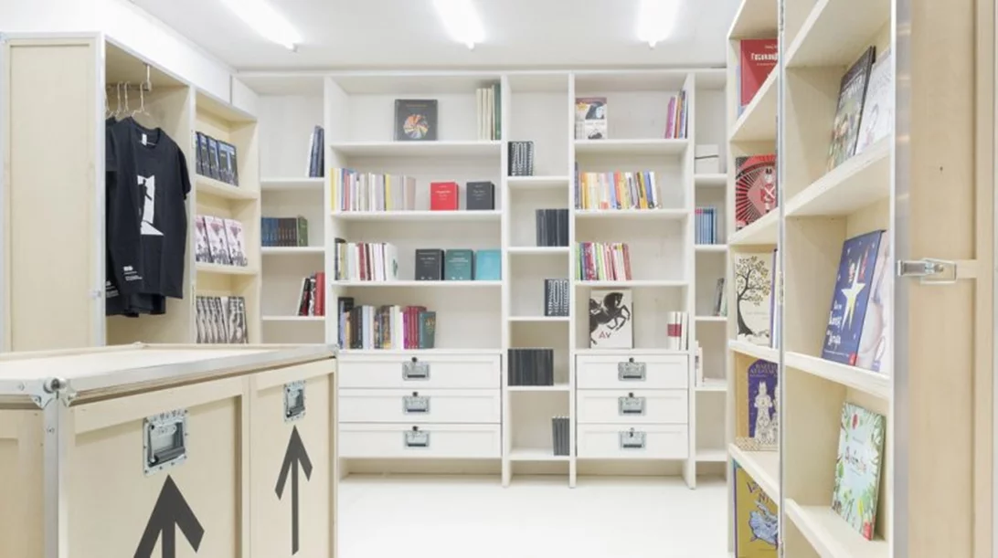 Ποιο γούρι θα μου πάρεις από το Εθνικό Θέατρο;