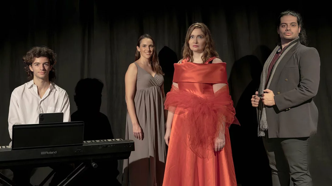 "Κυριακάτικο τσάι με τον Μότσαρτ" στο Theatre of the No