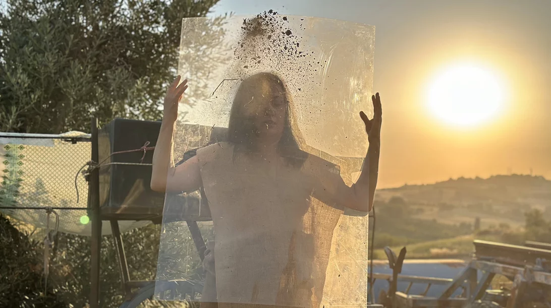 "Τα άνθη του καπνού": Η Μαρίνα Προβατίδου αναδεικνύει τις επικίνδυνες πτυχές της καπνοκαλλιέργειας