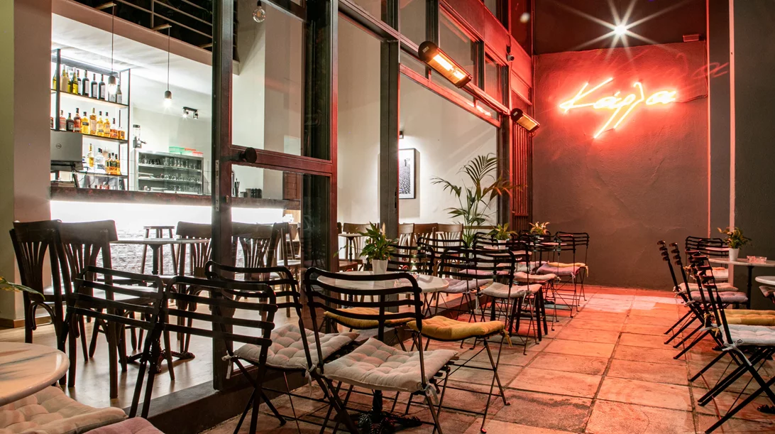 "Κάρλα": Για νιβατό και τσίπουρα στη... Θεσσαλία του Κεραμεικού