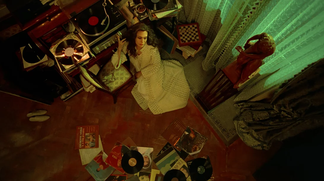 Το σκοτεινό πορτραίτο της Μαρίας Κάλλας ήρθε στο Cinobo