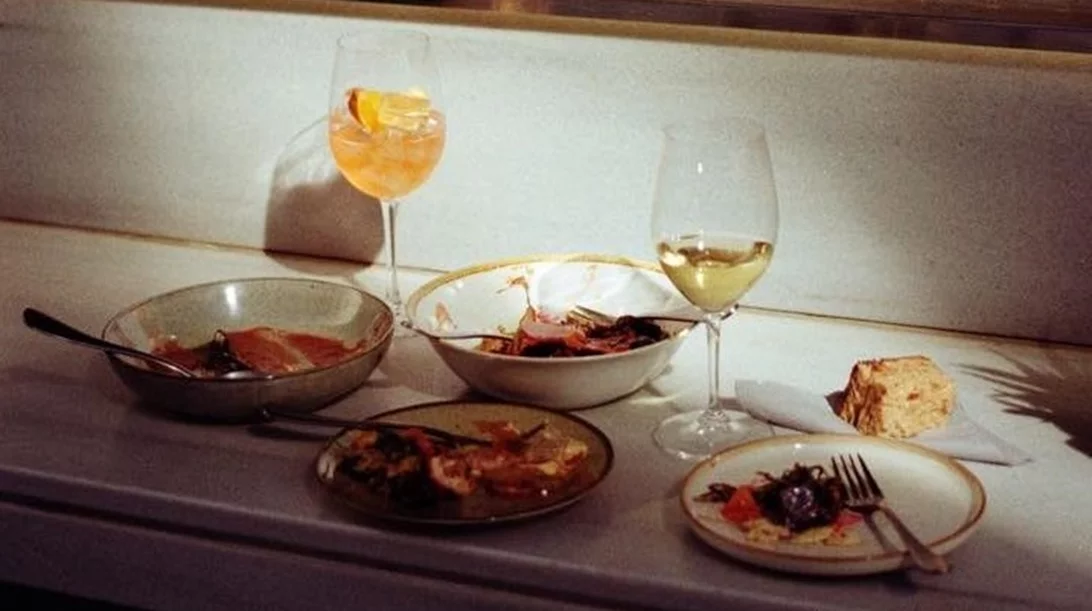 Το Μαιτρ και Μαργαρίτα πάει Σαντορίνη