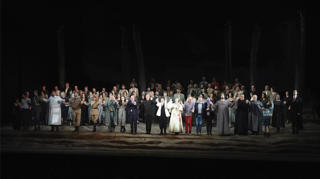 Θεαματική πρεμιέρα για τη "Δύναμη του πεπρωμένου" στην ΕΛΣ