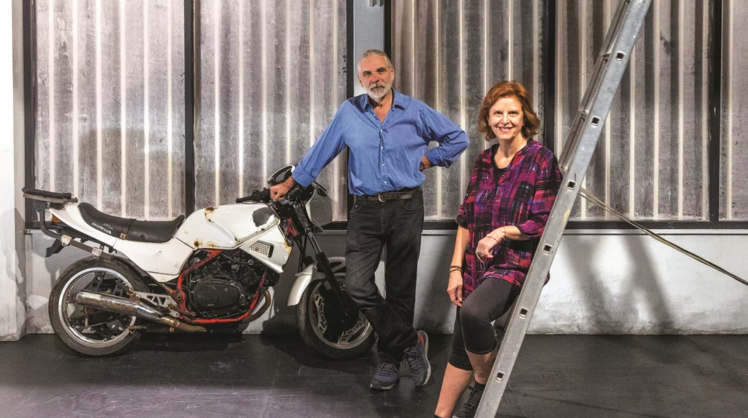 Ελένη Σκότη - Γιώργος Χατζηνικολάου: Μιλήσαμε με την "ψυχή" της ομάδας Νάμα, η οποία γιορτάζει την αργυρή επέτειό της