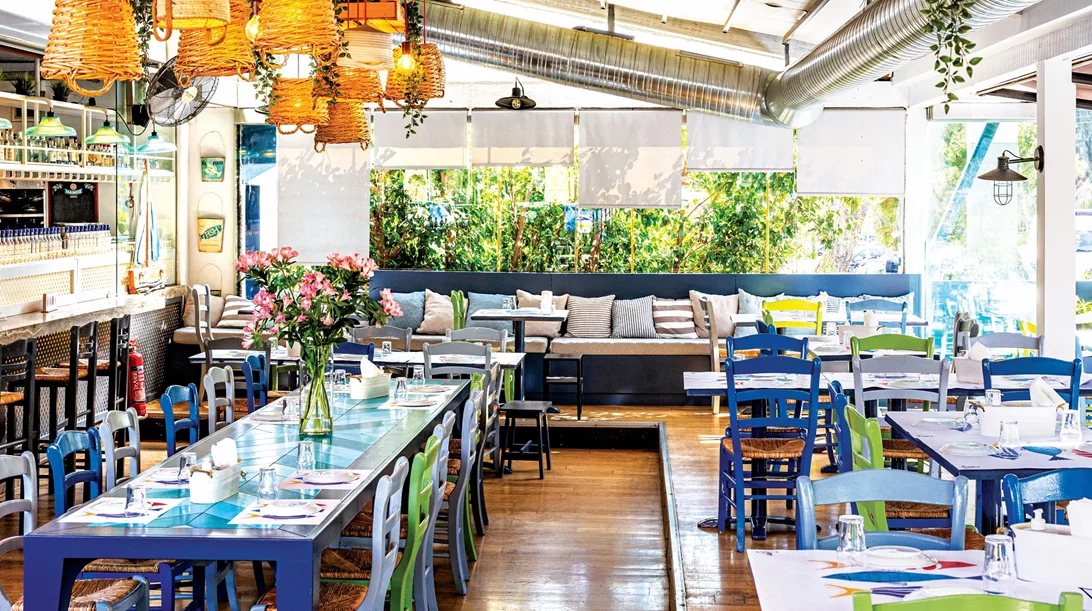 "Ψαρού": Μοντέρνα θαλασσοφαγία σε Γλυφάδα και Λαύριο