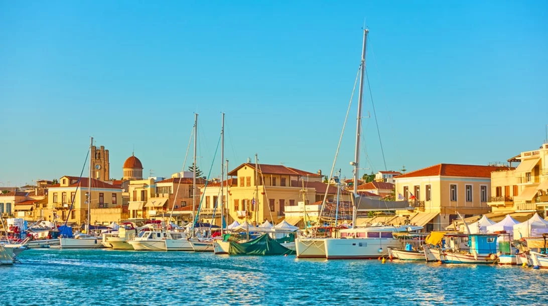 Πού να πάτε το τριήμερο του Αγίου Πνεύματος: Θάλασσα, βουνό ή πόλη;