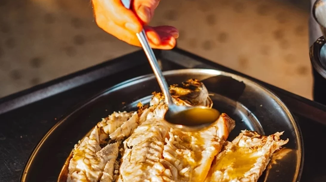 Στη Βάρη, για μια ψαροταβέρνα-αποκάλυψη