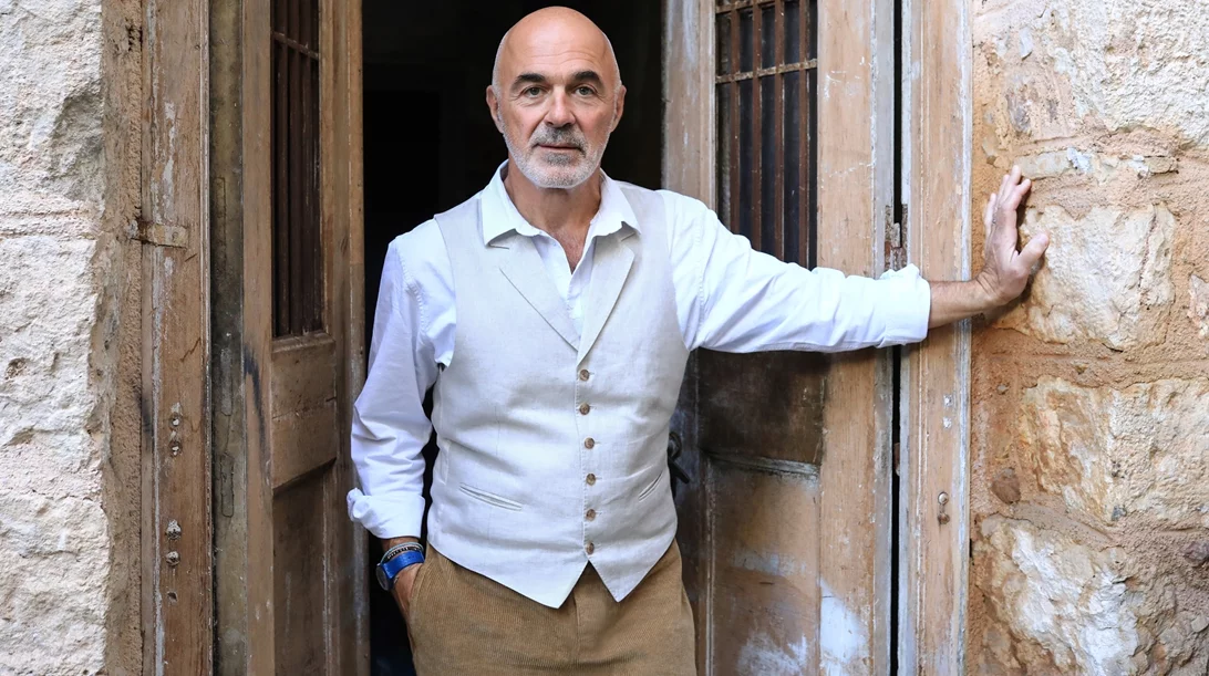 Στάθης Λιβαθινός: "Θεωρώ πως είμαι ένας πολύ τυχερός άνθρωπος και ευγνώμων"