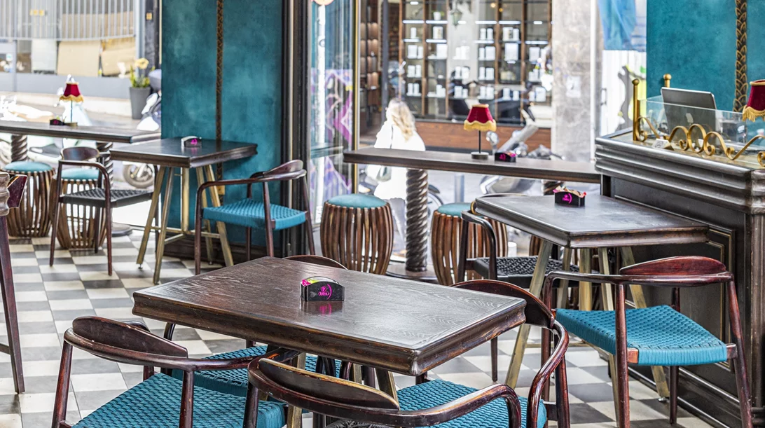 Το "Dal Professore Gastro-bar" θα σου μάθει τι εστί "cena spettacolo"