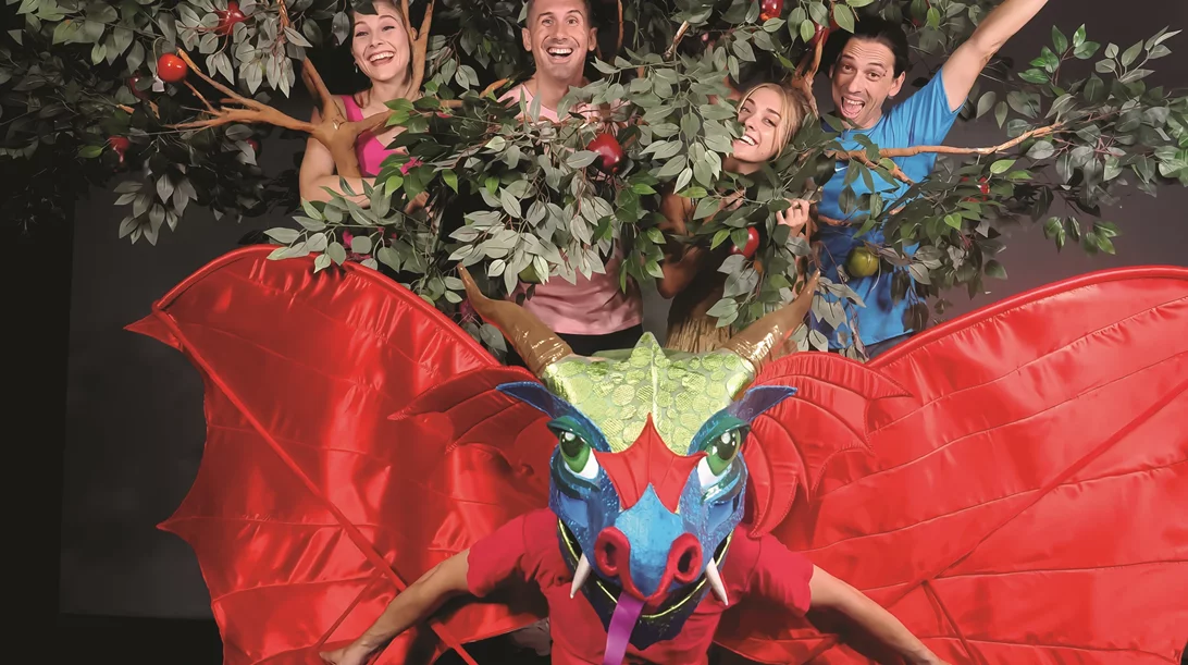 "Οι τέσσερις εποχές και ο Δράκος": Μια παράσταση για την αξία της οικολογίας και της φιλίας στο Αμφιθέατρο του Ιδρύματος Βασίλη & Ελίζας Γουλανδρή