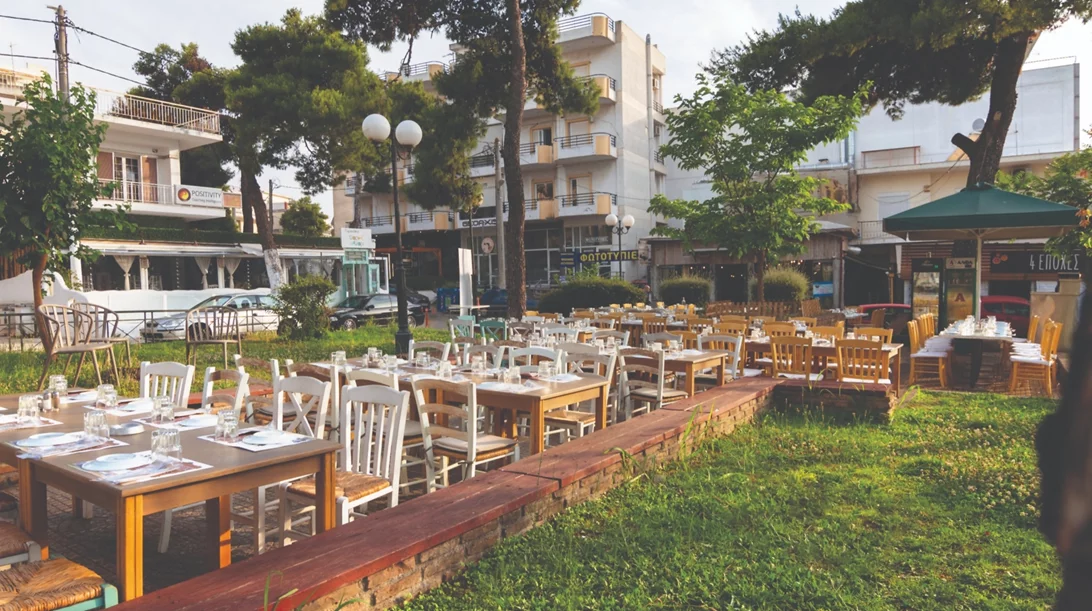 "Τα Ρωμανάκια": Η Κρήτη περνάει πάντα από το στομάχι