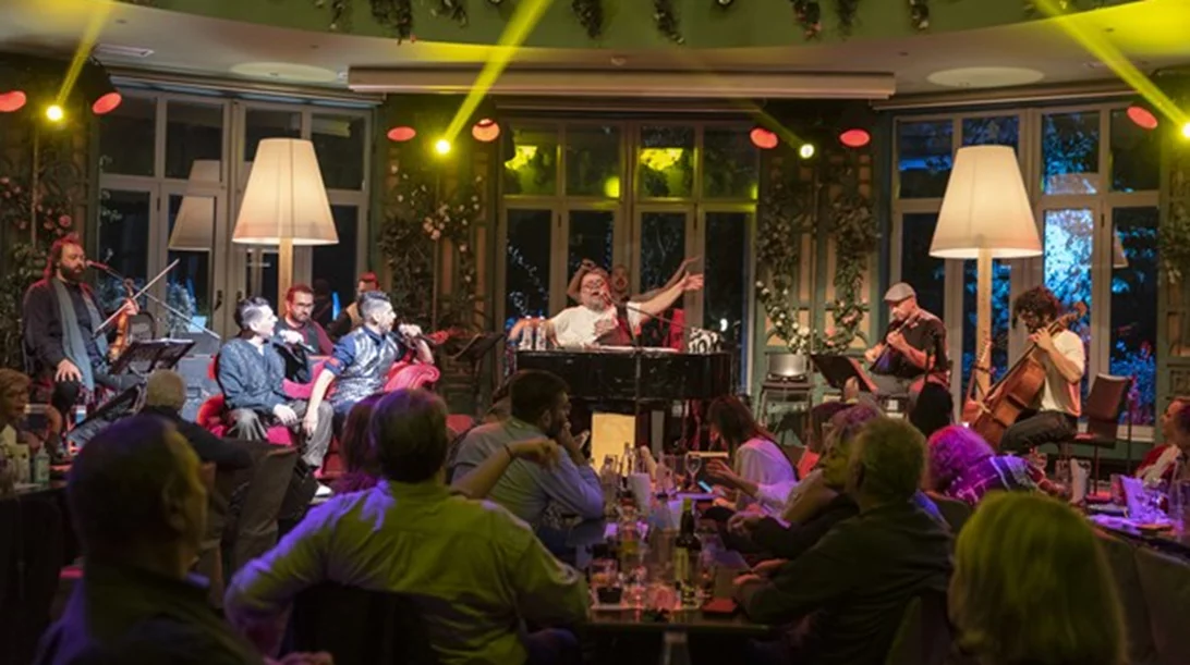 Γιορτές στις μουσικές σκηνές της πόλης