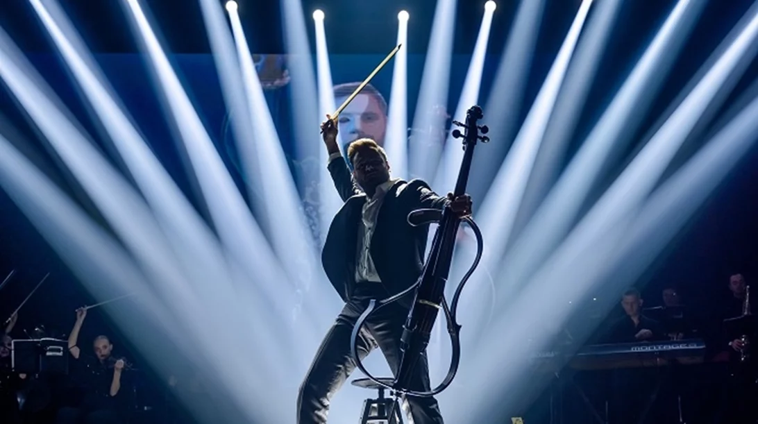 Ο Hauser είναι ο "Rebel with a Cello"