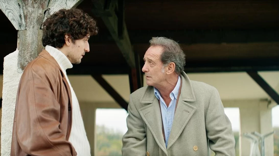 77ο Φεστιβάλ Καννών: Μια λαμπερή, θηλυκή και πολύ γαλλική έναρξη