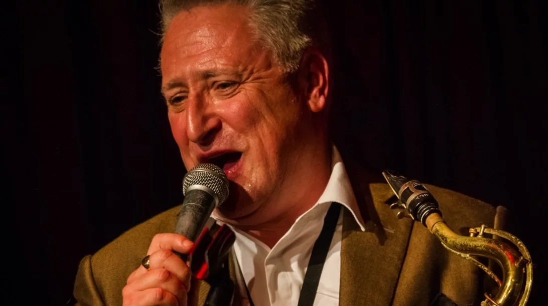 Ο Ray Gelato θα προτιμούσε το νοστιμότερο πιάτο του κόσμου από το καλύτερο σαξόφωνο