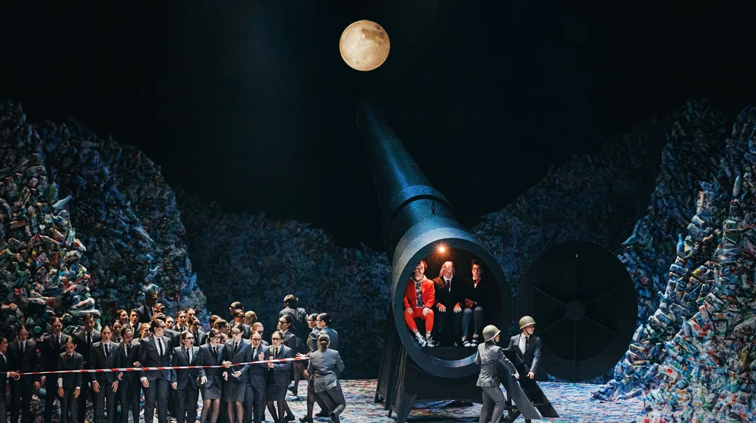 "Ταξίδι στη σελήνη" στη Λυρική: ένα αριστουργηματικό μάθημα λυρικού θεάτρου!