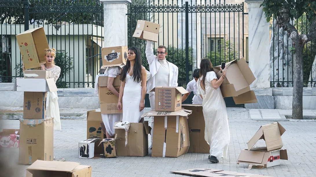 Δράσεις, παραστάσεις και εργαστήρια ενεργοποιούν τις "μηχανές" του Κινητήρα μέχρι την άνοιξη