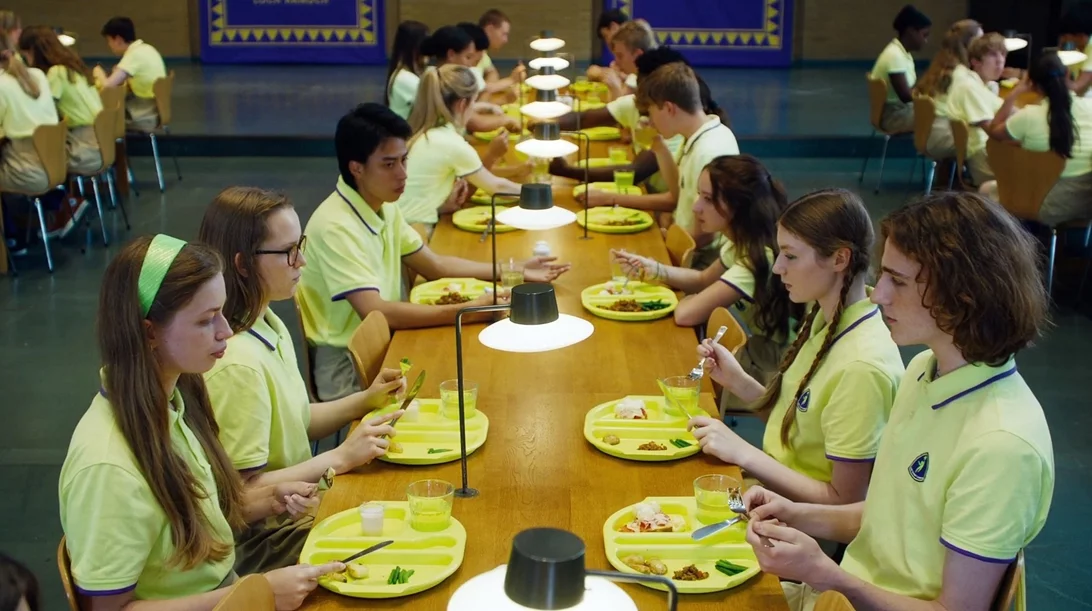 Τζέσικα Χάουσνερ: "Υπάρχει μια κοινωνικά υστερική εμμονή για ομορφιά"