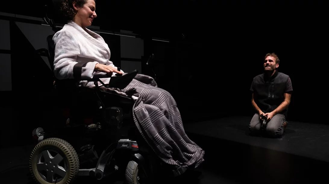 "Πόσο κοστίζει να ζεις;" για δύο τελευταίες παραστάσεις στο Θέατρο Πόρτα