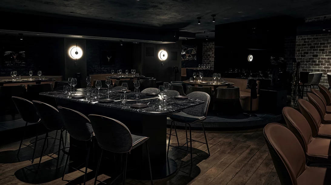 Drakoulis Dry & Raw Κολωνάκι