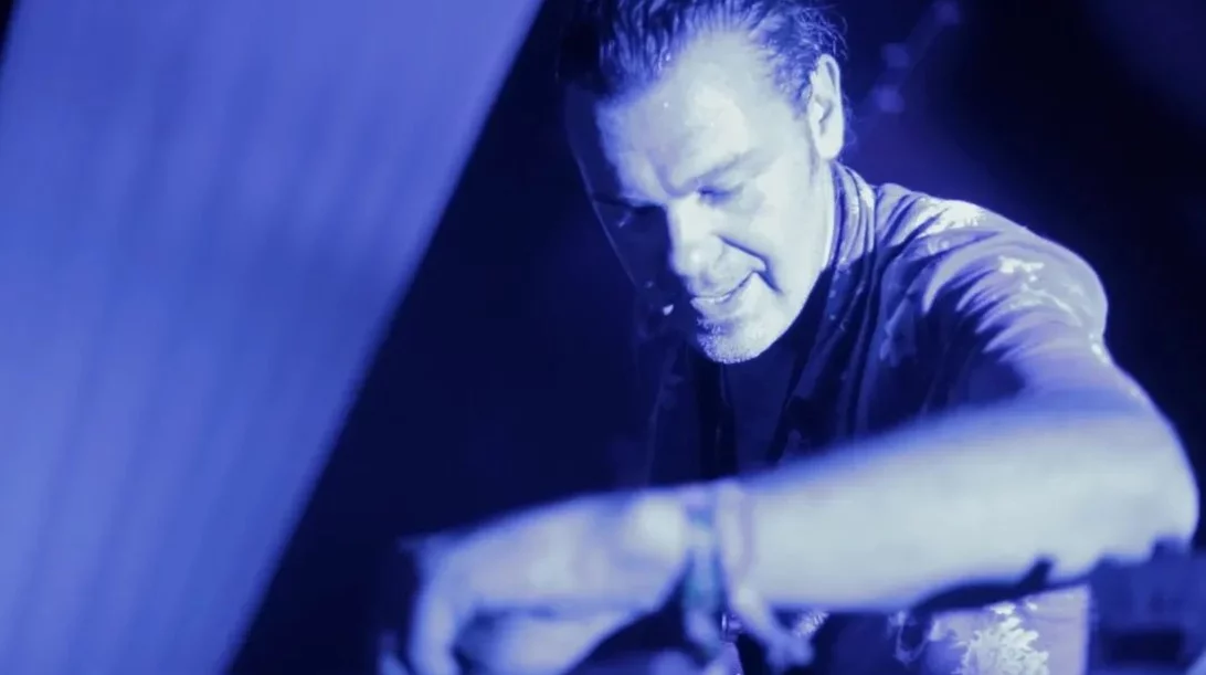 H Downtempo Paintings ετοιμάζει μία κινηματογραφική, ethno-tribal fusion ηλεκτρονική συνάντηση