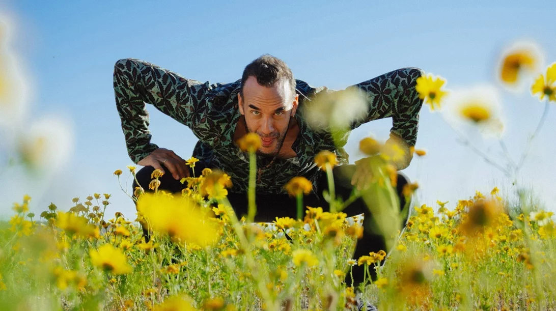 Ένα live με τον Πάνο Μουζουράκη στο Θέατρο Άλσος