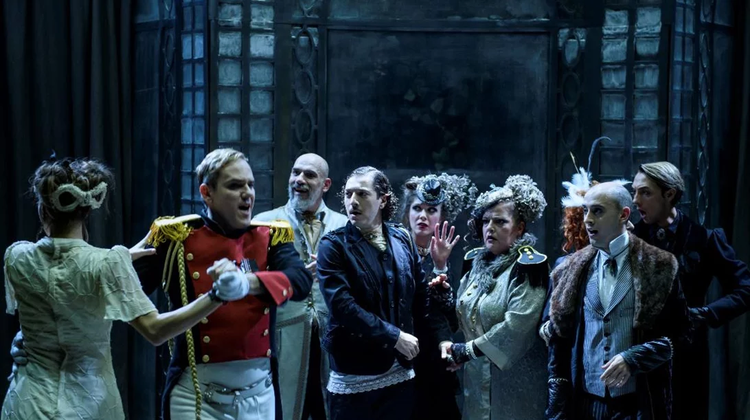 Ρεπορτάζ: Το θέατρο στην εποχή της "Όμικρον": τι λένε παραγωγοί και σκηνοθέτες