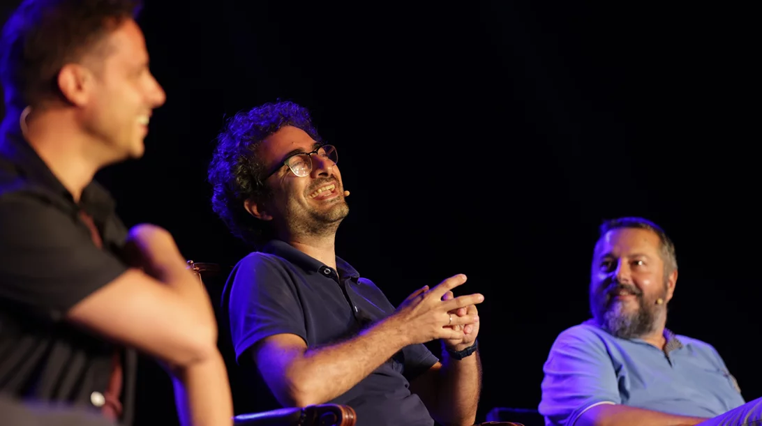 Athens Comedy Festival: Δείτε τις πρώτες φωτογραφίες και ετοιμαστείτε για ένα διήμερο non stop κωμωδίας