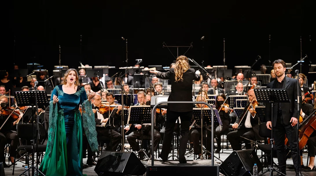 Ουσιαστικές λυρικές προσφορές του Δήμου Αθηναίων: "Πρωτομάστορας" του Καλομοίρη και οπερατικό γκαλά για τα 100 χρόνια από τη γέννηση της Κάλλας