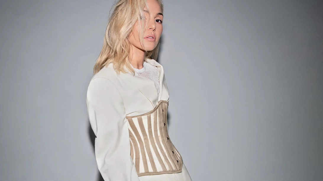 Η Τάμτα στη χριστουγεννιάτικη φωταγώγηση της πλατείας Συντάγματος