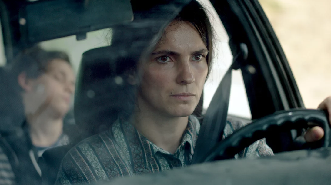 Η Μπλέρτα Μπασόλι και η γυναικεία χειραφέτηση στη "Βασίλισσα της Κυψέλης"