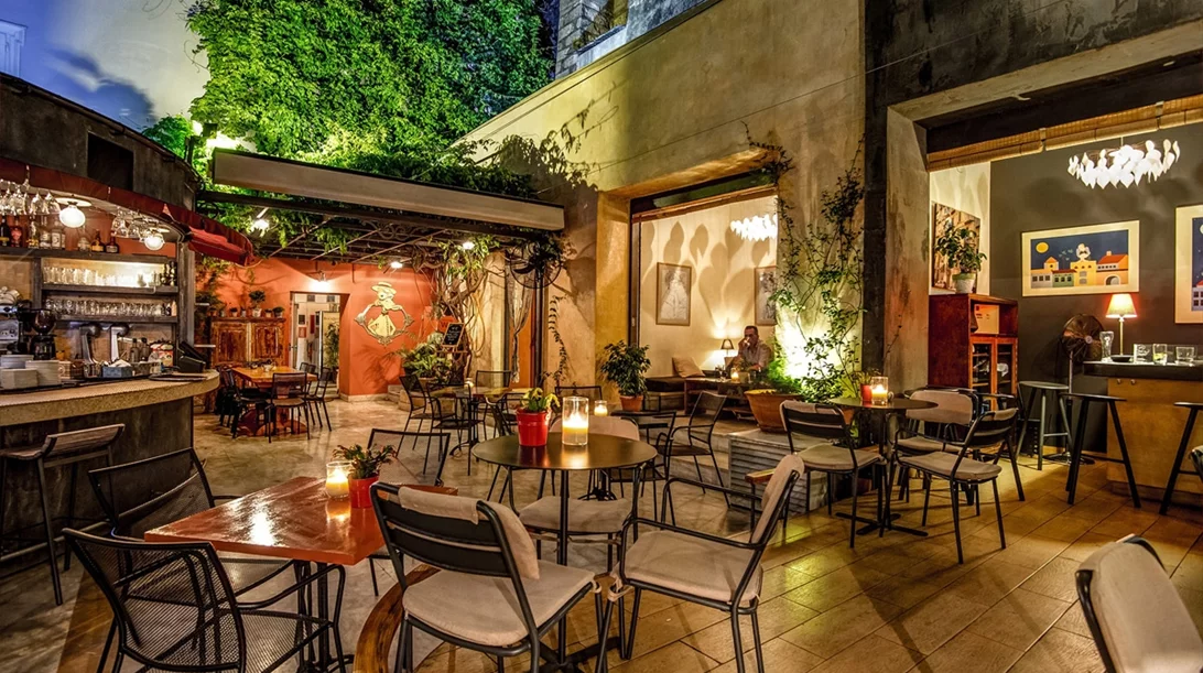 Schweppes Sunset Soirees στο "Black Duck Garden"