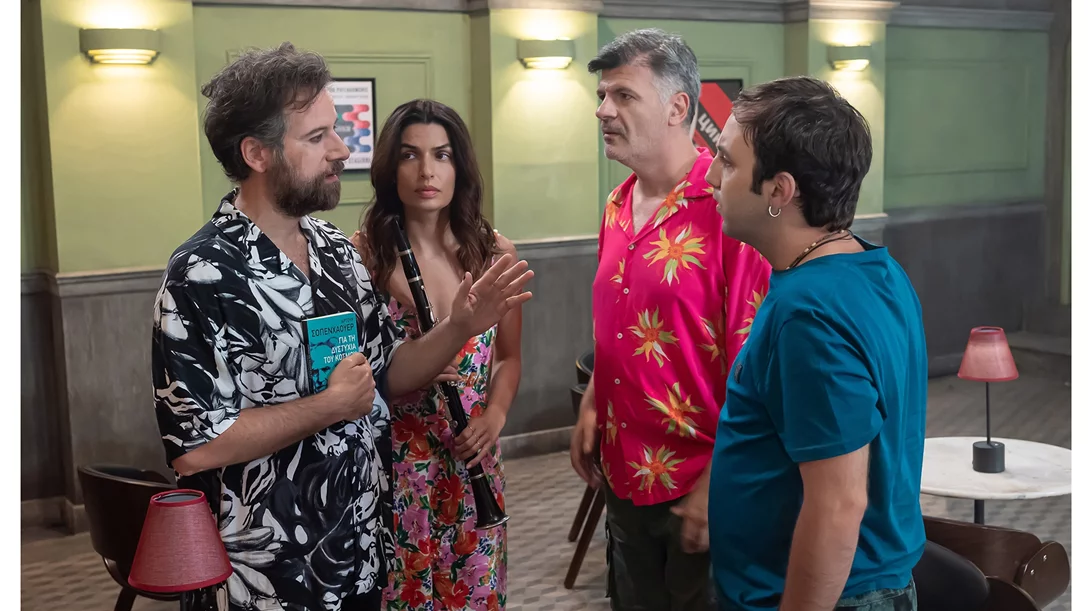 Ο Κωστής Μαραβέγιας περνάει την emo φάση του στα "Νούμερα"