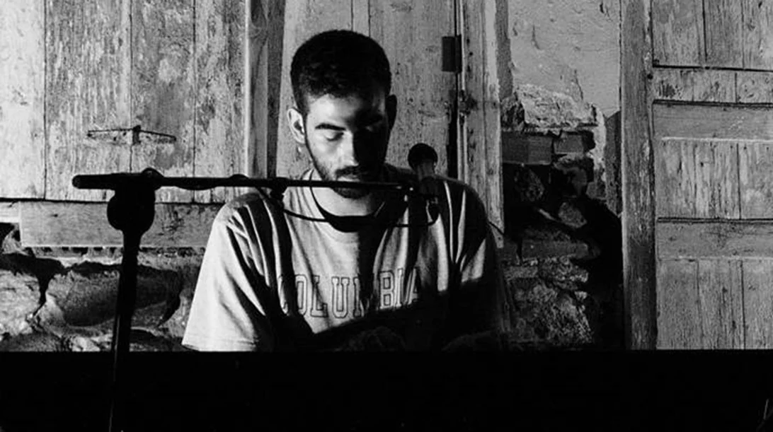 Ο συνθέτης και πιανίστας Γιώργος Κωστογιώργης παρουσιάζει τη δισκογραφία του στο Piraeus Club Academy