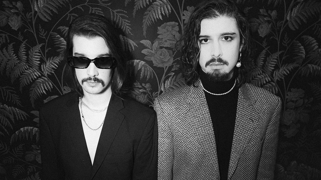 Οι Pink Vanity παρουσιάζουν το "Safe Place" τους στο "Arch Club"