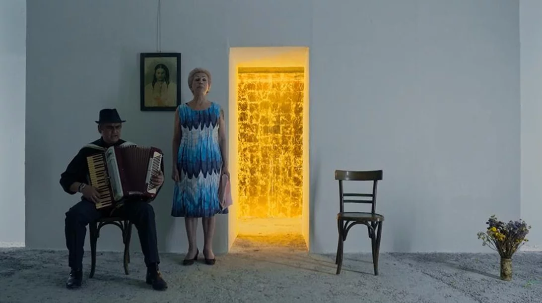 "Οι 7 θάνατοι της Αντώνας": Ένα ιδιαίτερο θεατρικό πρότζεκτ από τους bijoux de kant