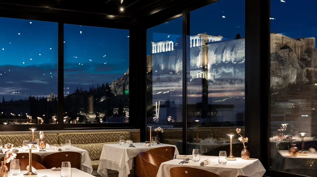 Love is in the air στην ταράτσα του "Sense"